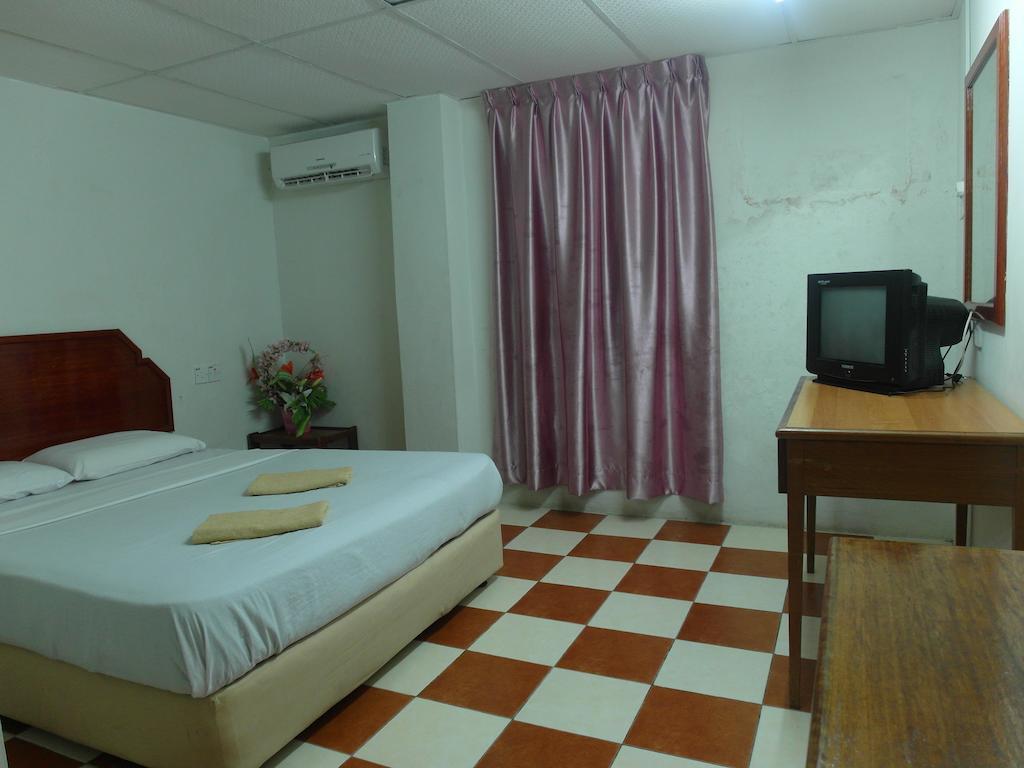 Silverwood Inn Miri Room photo